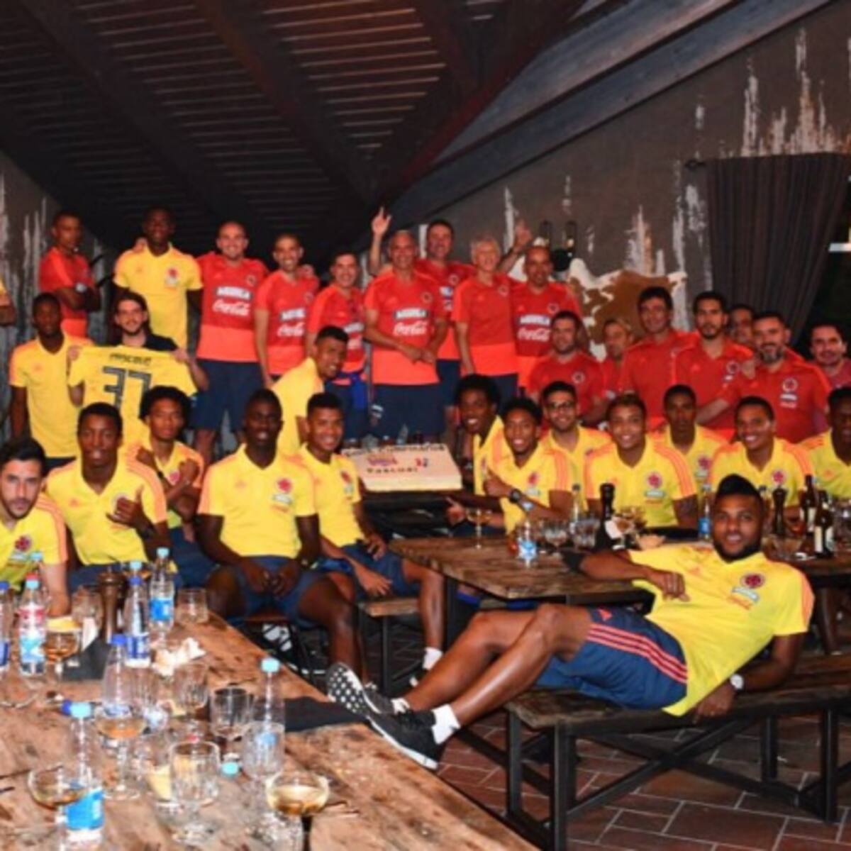 Colombia ya está en Samara, donde el jueves enfrentará a Senegal