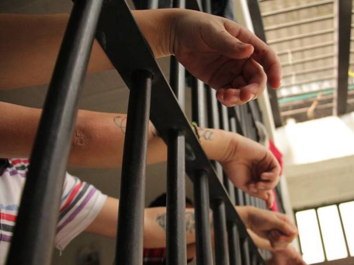 El 74% aprueba en Perú castración química para violadores, según sondeo