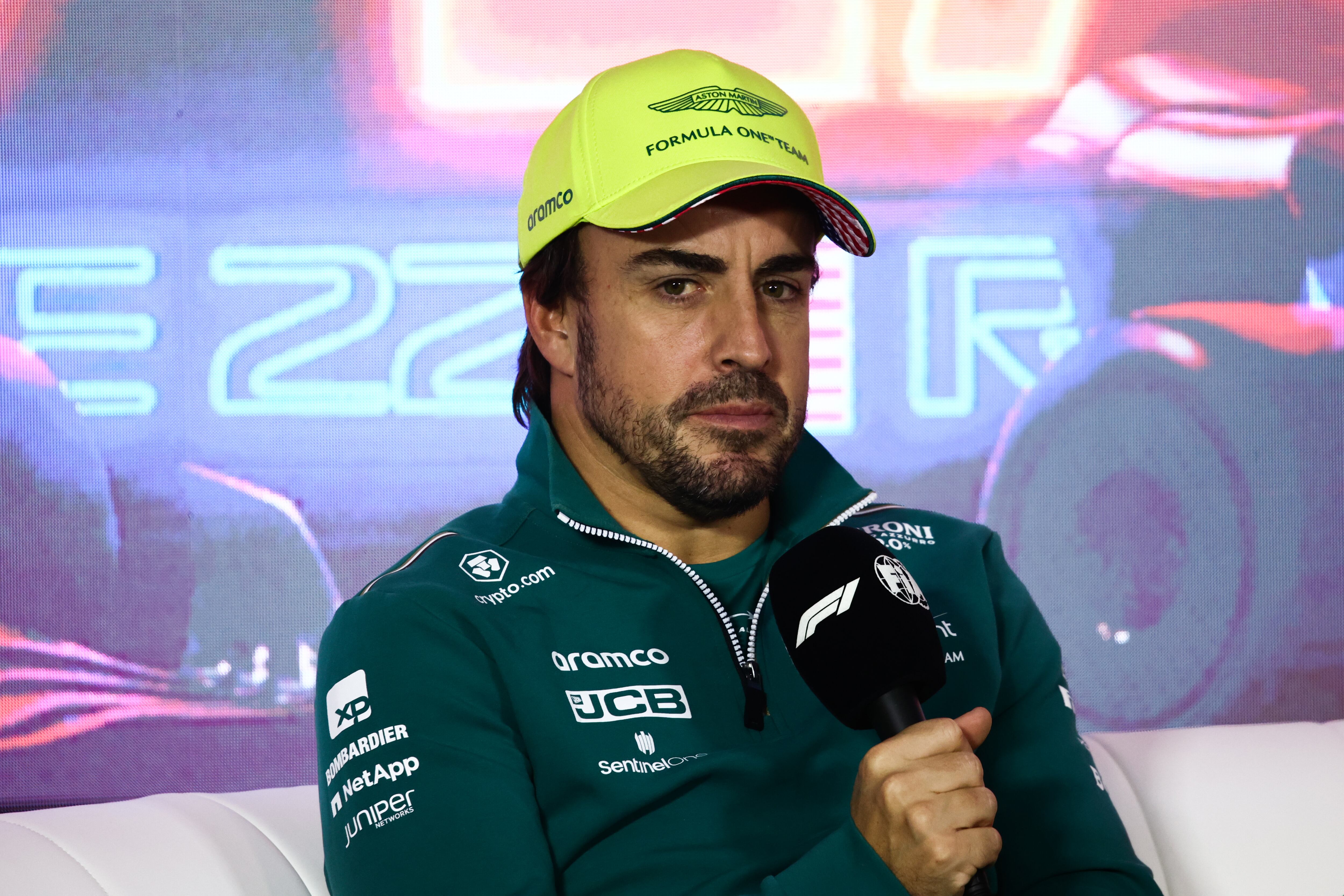 Fernando Alonso en el Gran Premio de Las Vegas | Foto: Jakub Porzycki/NurPhoto via Getty Images