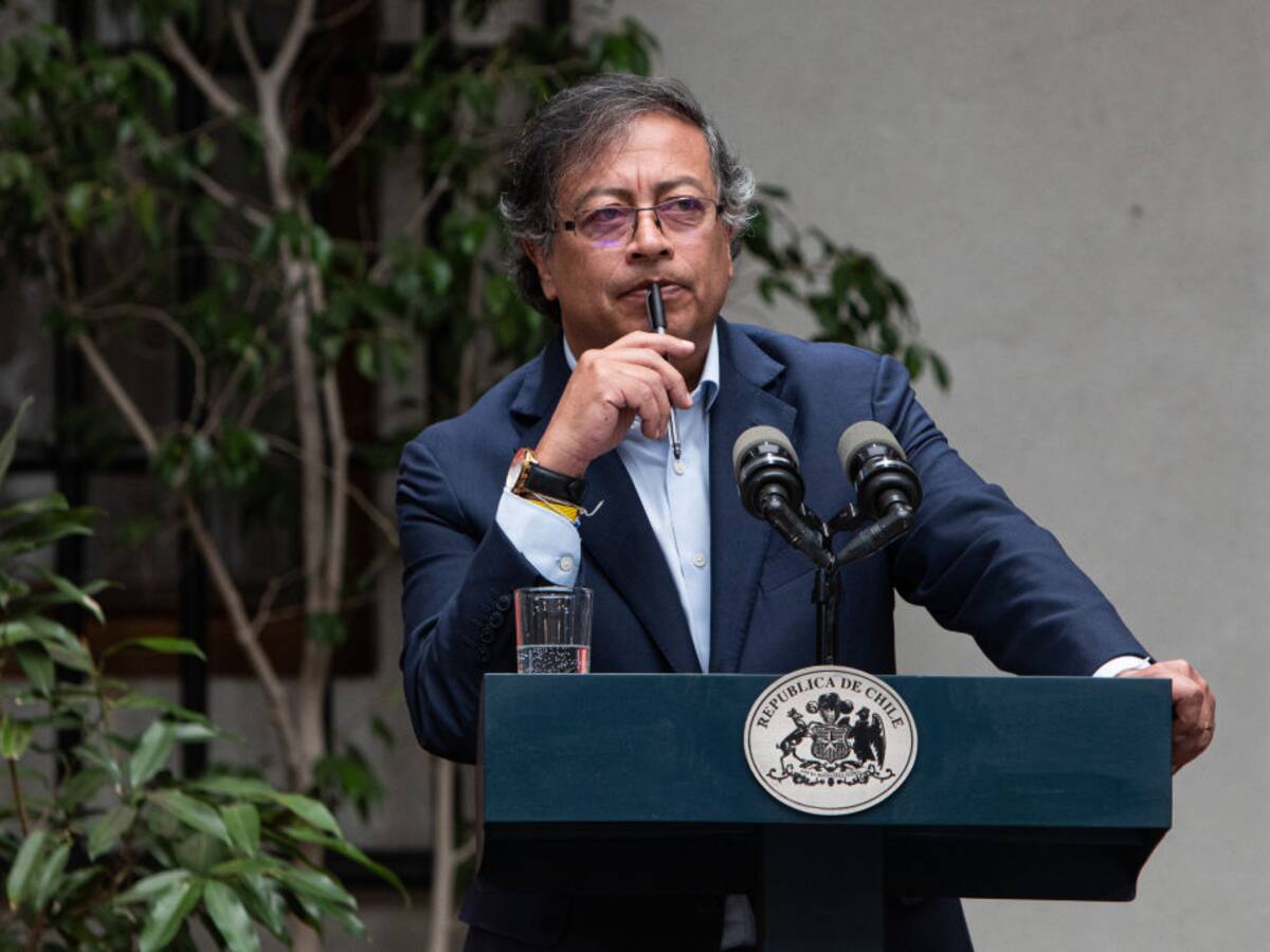 Opinómetro: cifra de desaprobación de Gustavo Petro vuelve a subir a 53%