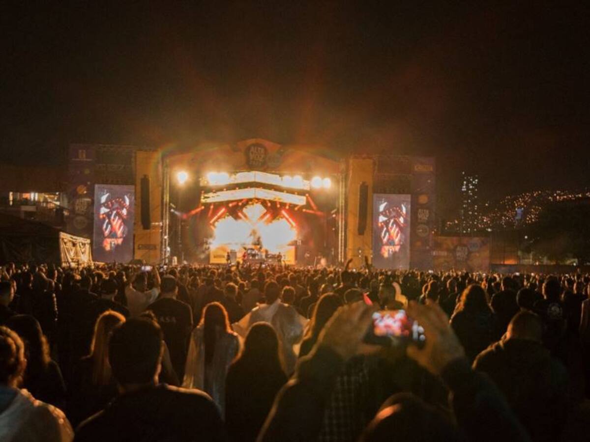 Más de 30 mil personas “pogearon” en el Altavoz Fest