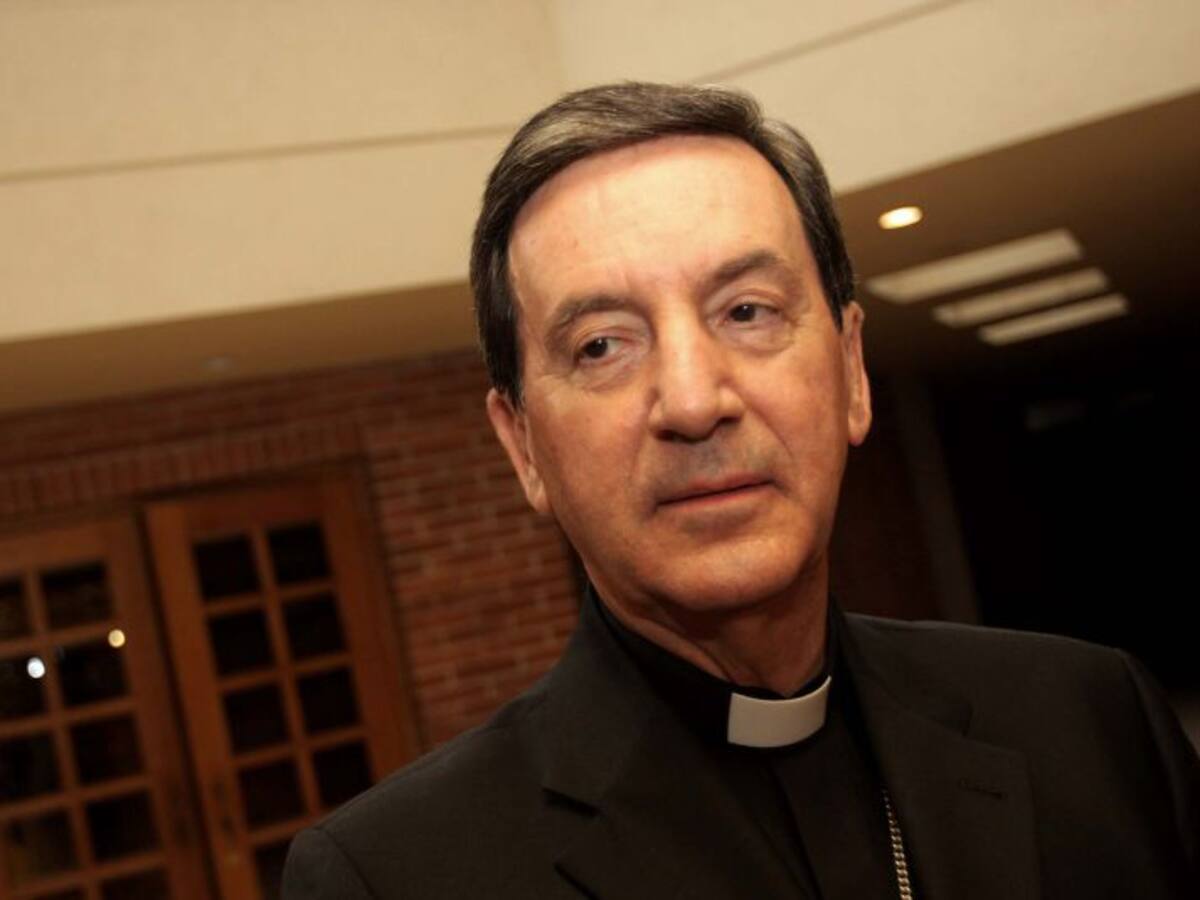 El papa vendrá a Colombia pero no en calidad de mediador: monseñor Salazar