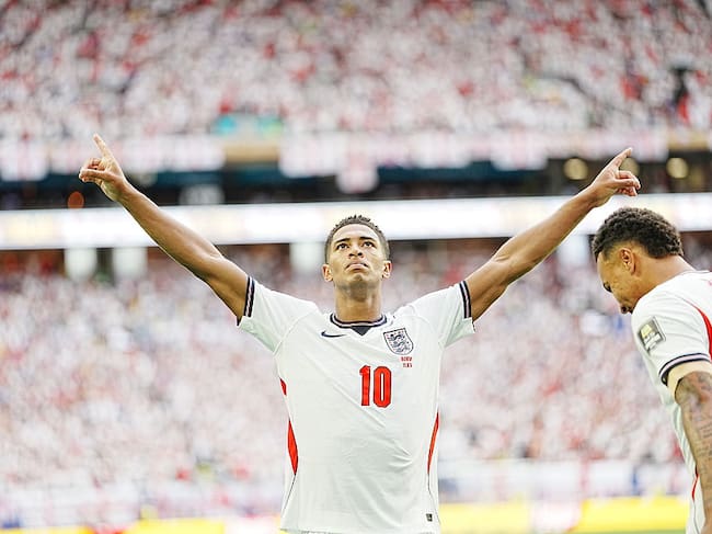MIAMI GARDENS, FLORIDA - JULY 11: Jude Bellingham (10) of England celebrates goal during the 2026 FIFA World Cup quarterfinal match between Norway and England at Miami Stadium in Miami Gardens, Florida, United States, on July 11, 2026. (Photo by Evrim Aydin/Anadolu via Getty Images)