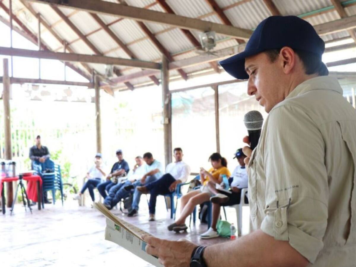 Cardique visitó Isla Grande y se comprometió con proyectos