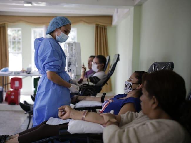 U. Rosario anticipa grados de medicina para combatir Covid-19