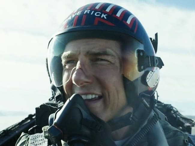Tom Cruise recibió certificado de aviación naval honorífico por Top Gun