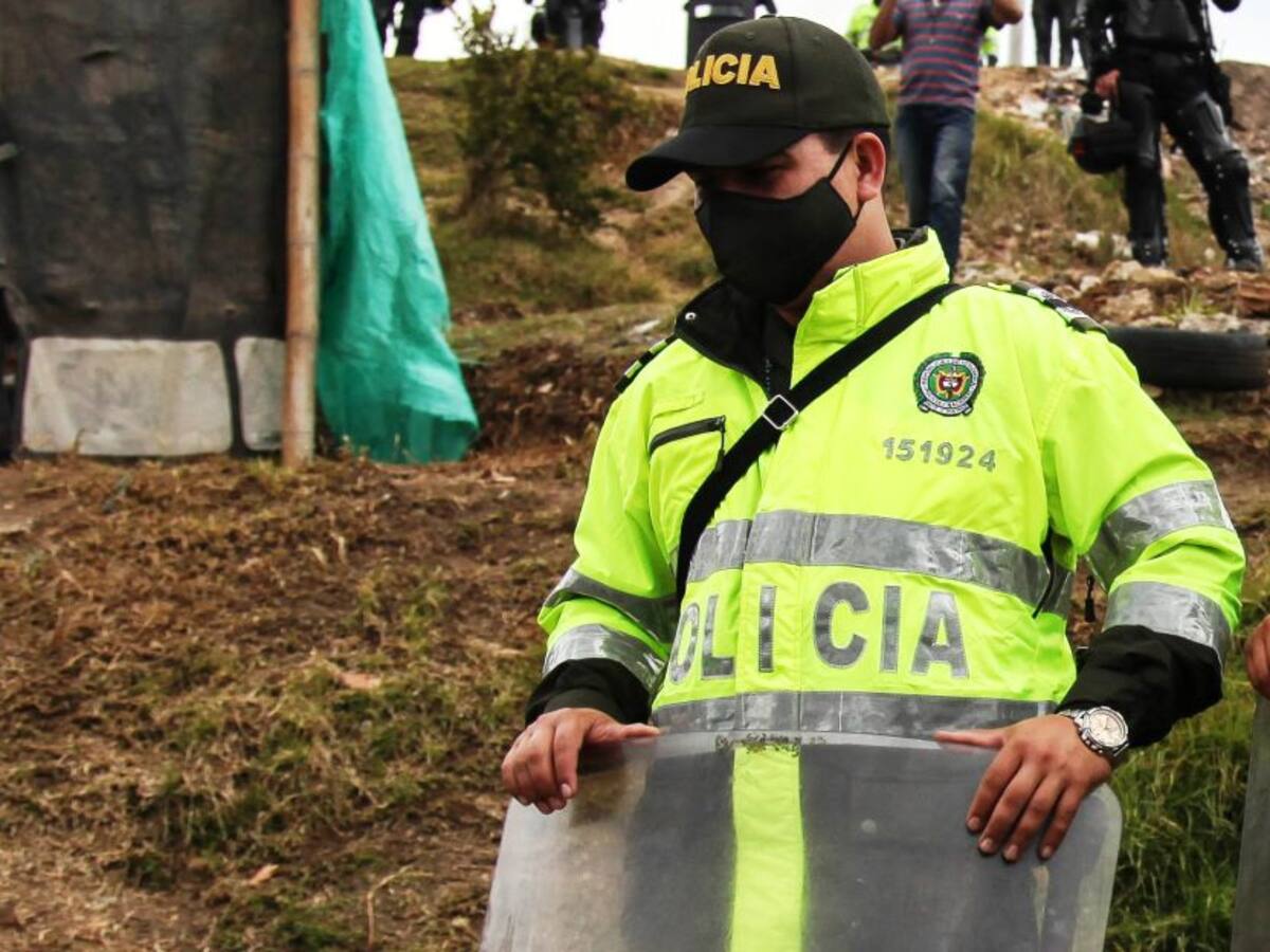 Arresto de 5 días para inspector de policía del caso del colegio se Shakira