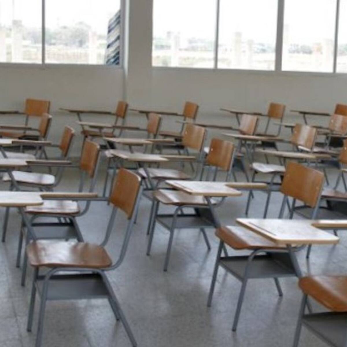 273 maestros se vinculan a la planta docente de Santa Marta
