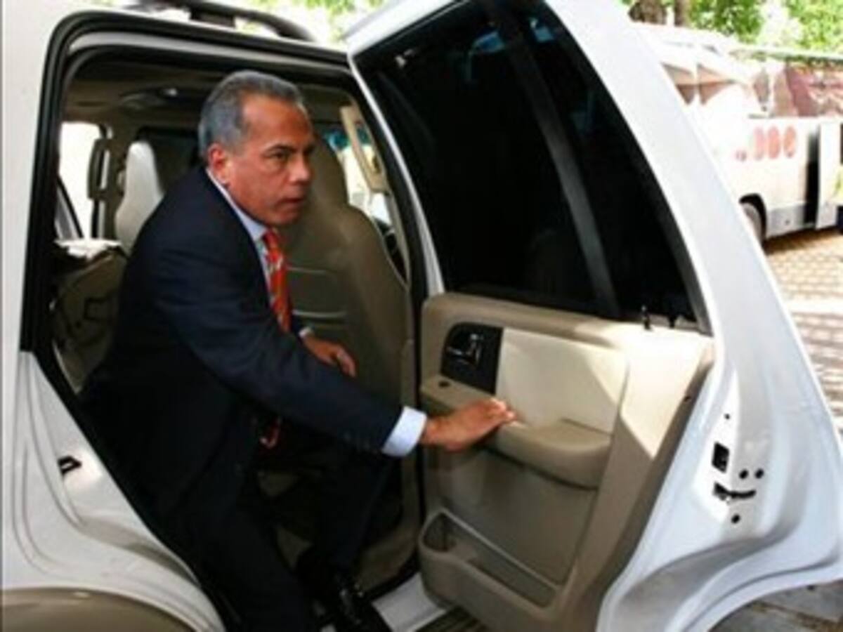 Perú otorgó asilo político a Manuel Rosales