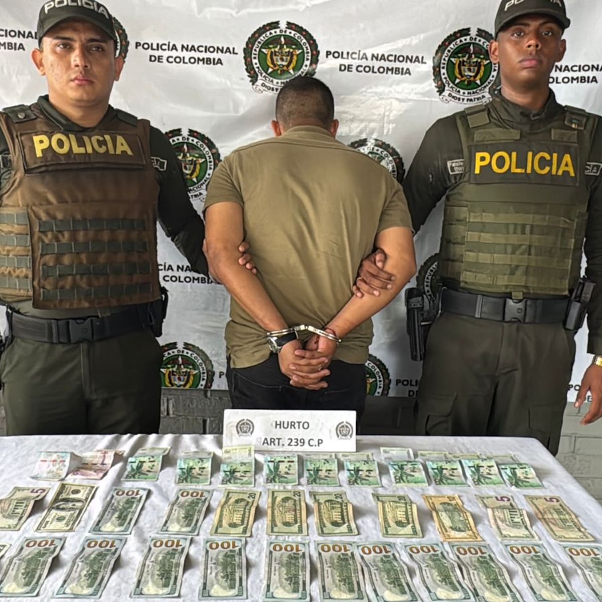Recuperan dinero robado en pleno centro de Armenia, delincuentes se hicieron pasar como policías