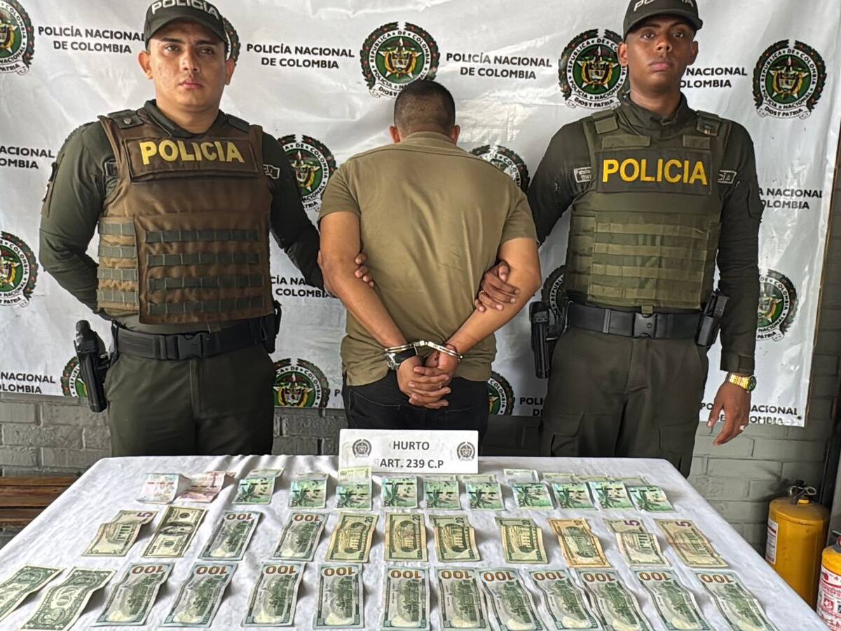 Recuperan dinero robado en pleno centro de Armenia, delincuentes se hicieron pasar como policías