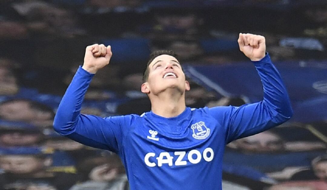 James Rodríguez festeja su gol convertido ante el Crystal Palace.