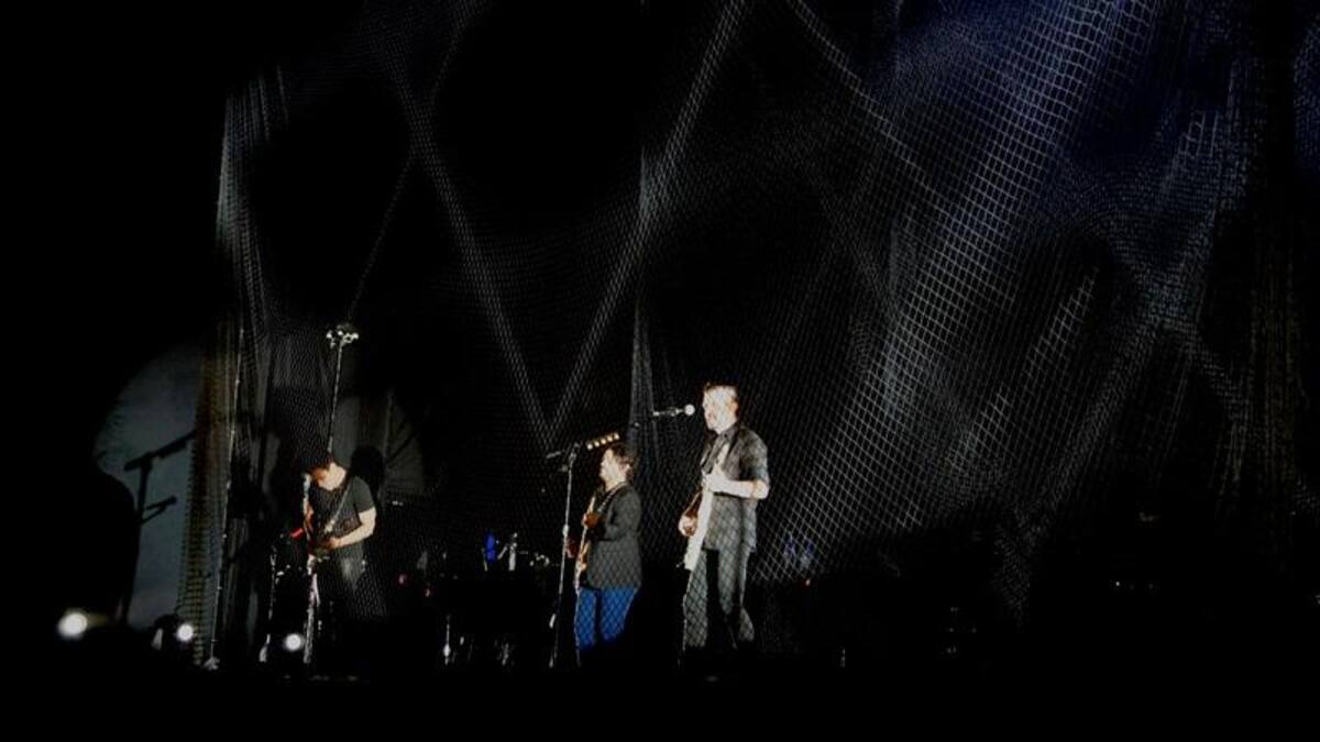 Nada valgo sin tu amor y Fotografía fueron las canciones elegidas por Juanes para iniciar sus conciertos en las ciudades.