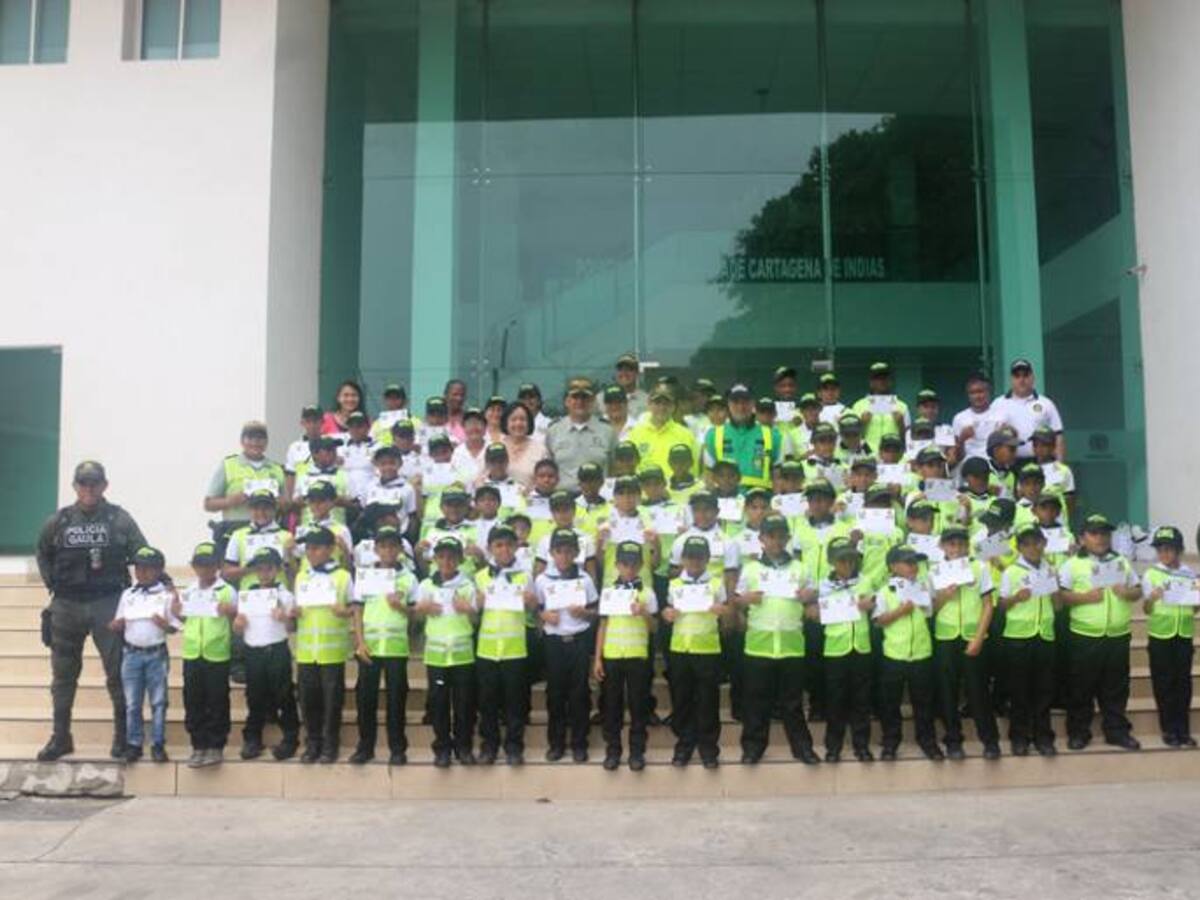 135 niños fueron graduados por el Gaula en prevención de abusos a través de redes sociales