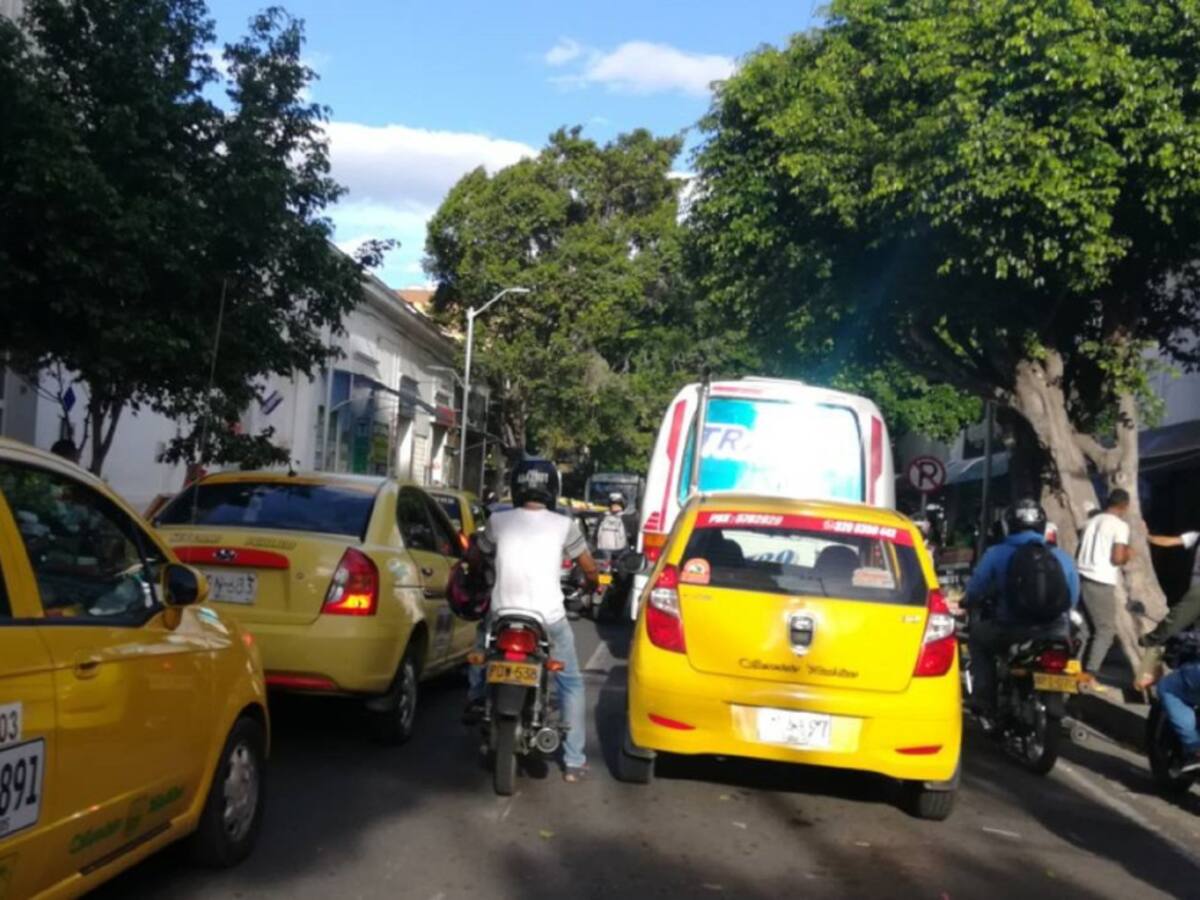 Alcaldía aclara aplicación del pico y placa para personal médico
