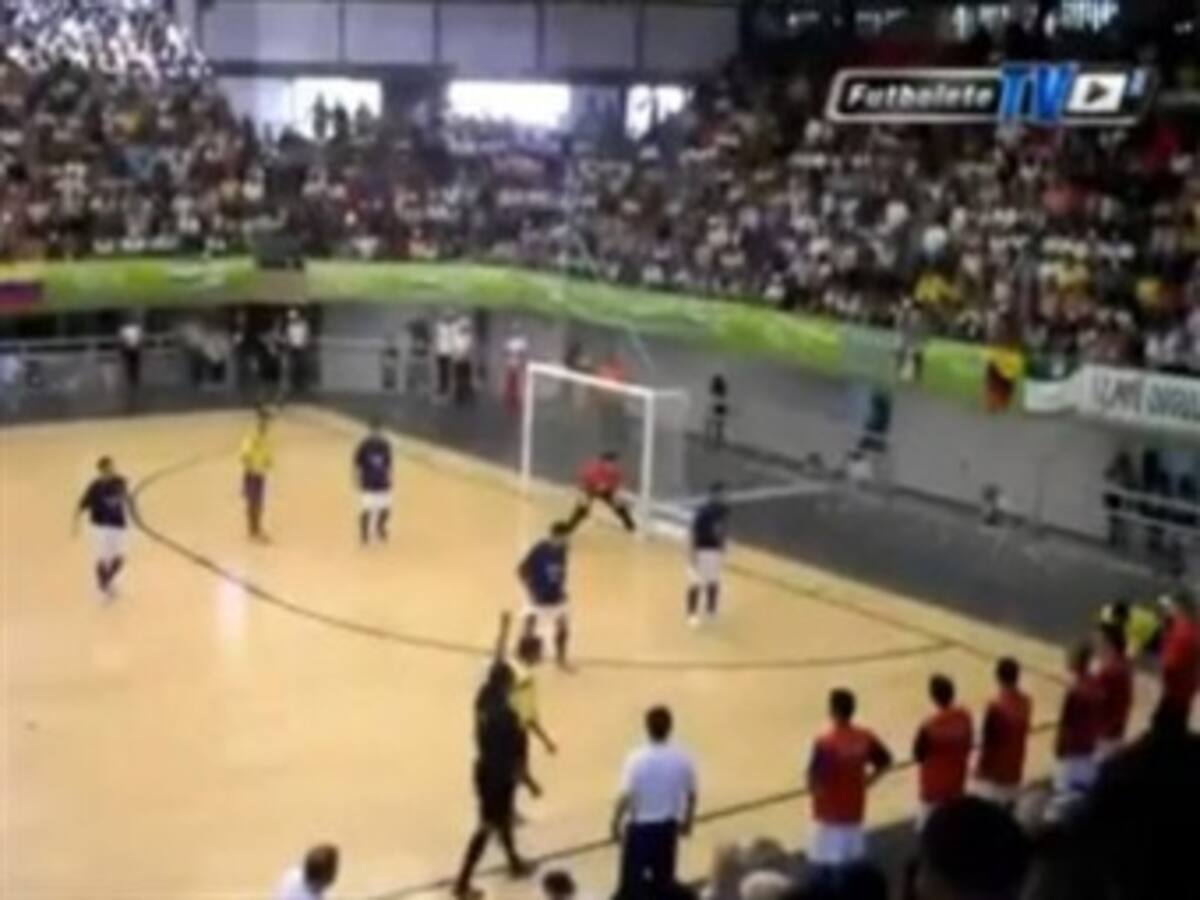 Uniautónoma y Lyon de Cali disputan la final de fútbol sala FIFA