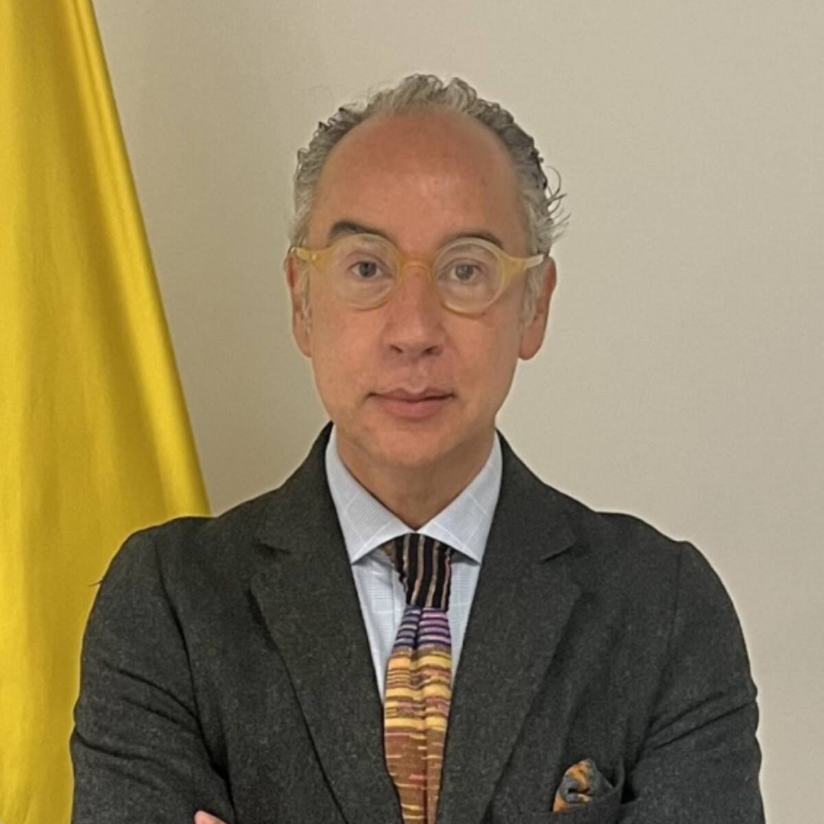 Rodrigo Pinzón seguirá siendo cónsul en Madrid