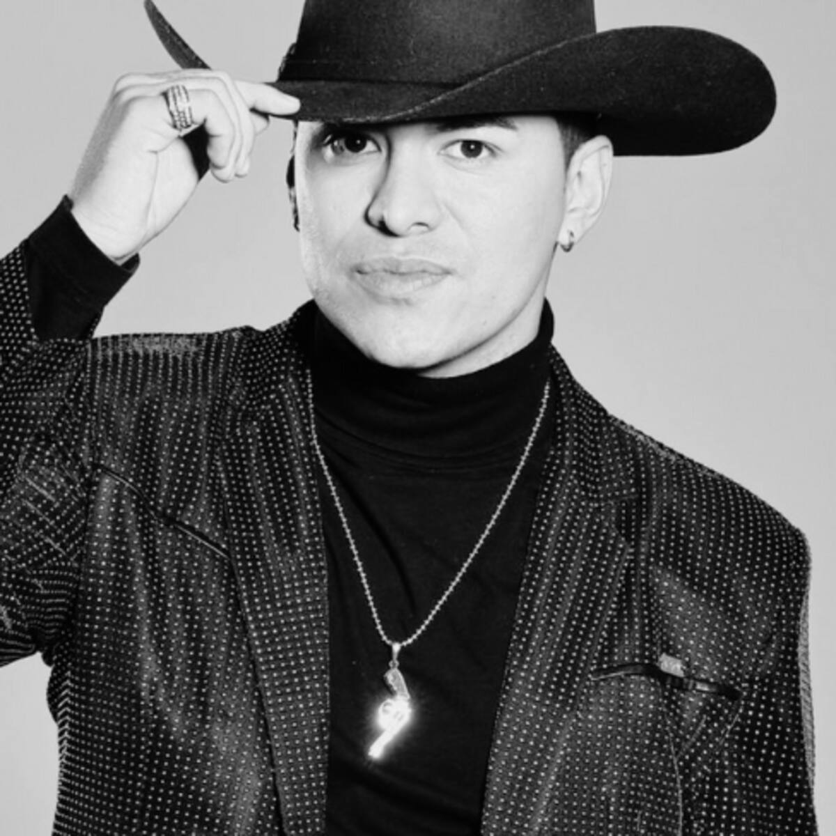 URGENTE: Confirman muerte del cantante Yeison Jiménez tras accidente aéreo entre Paipa y Duitama