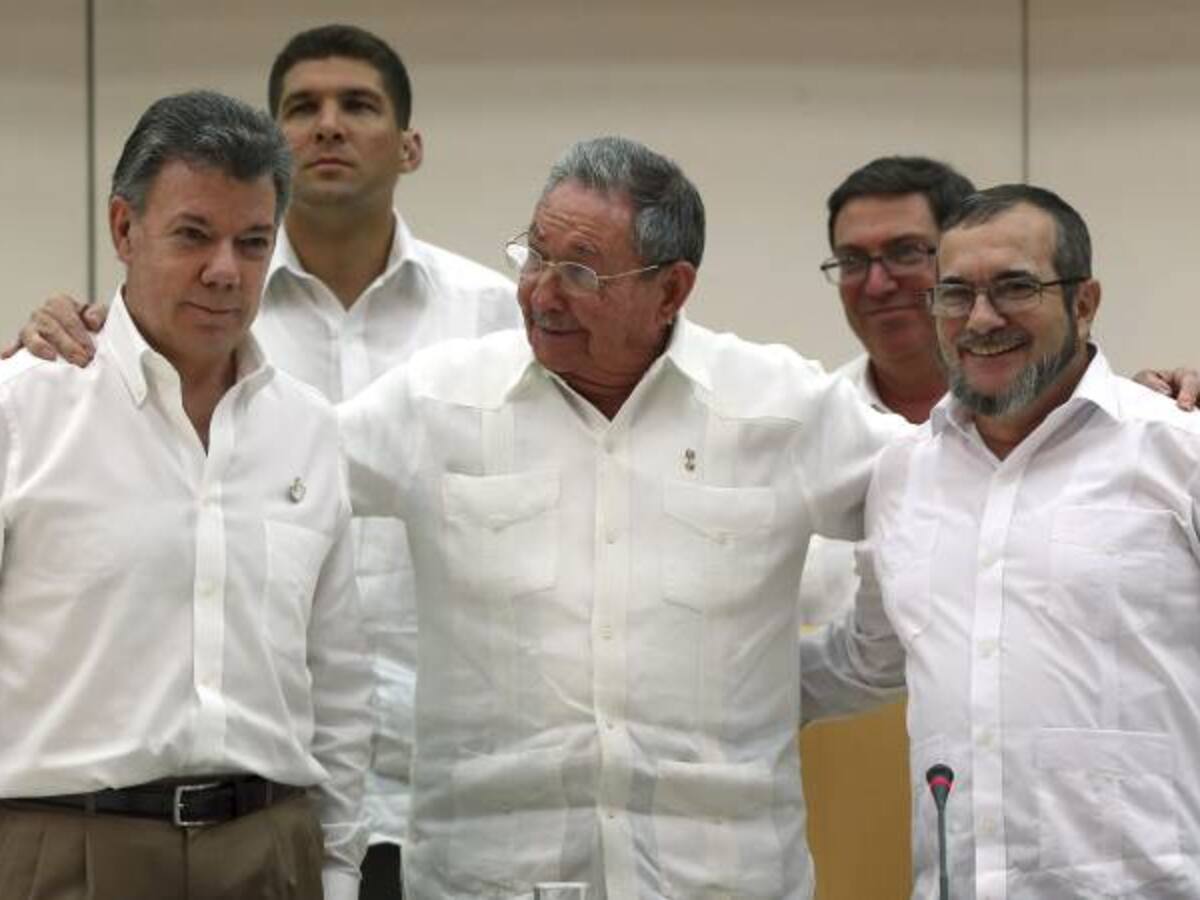 Voces protagonistas: los discursos de Santos y Timochenko en Cuba