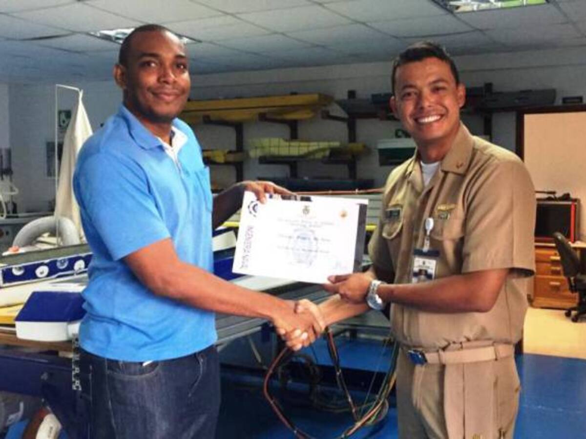 Culminó diplomado en ingeniería naval en Cartagena