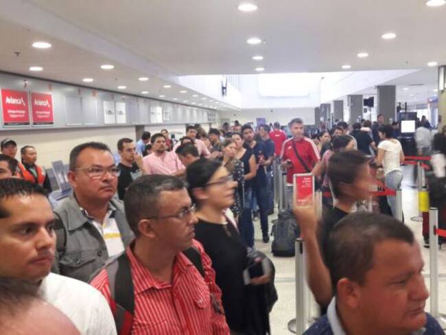 Pasajeros en el aeropuerto Camilo Daza / Foto: Archivo