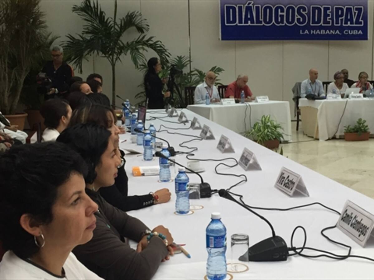 Comunidad gay participa en diálogos de paz entre el Gobierno y Farc