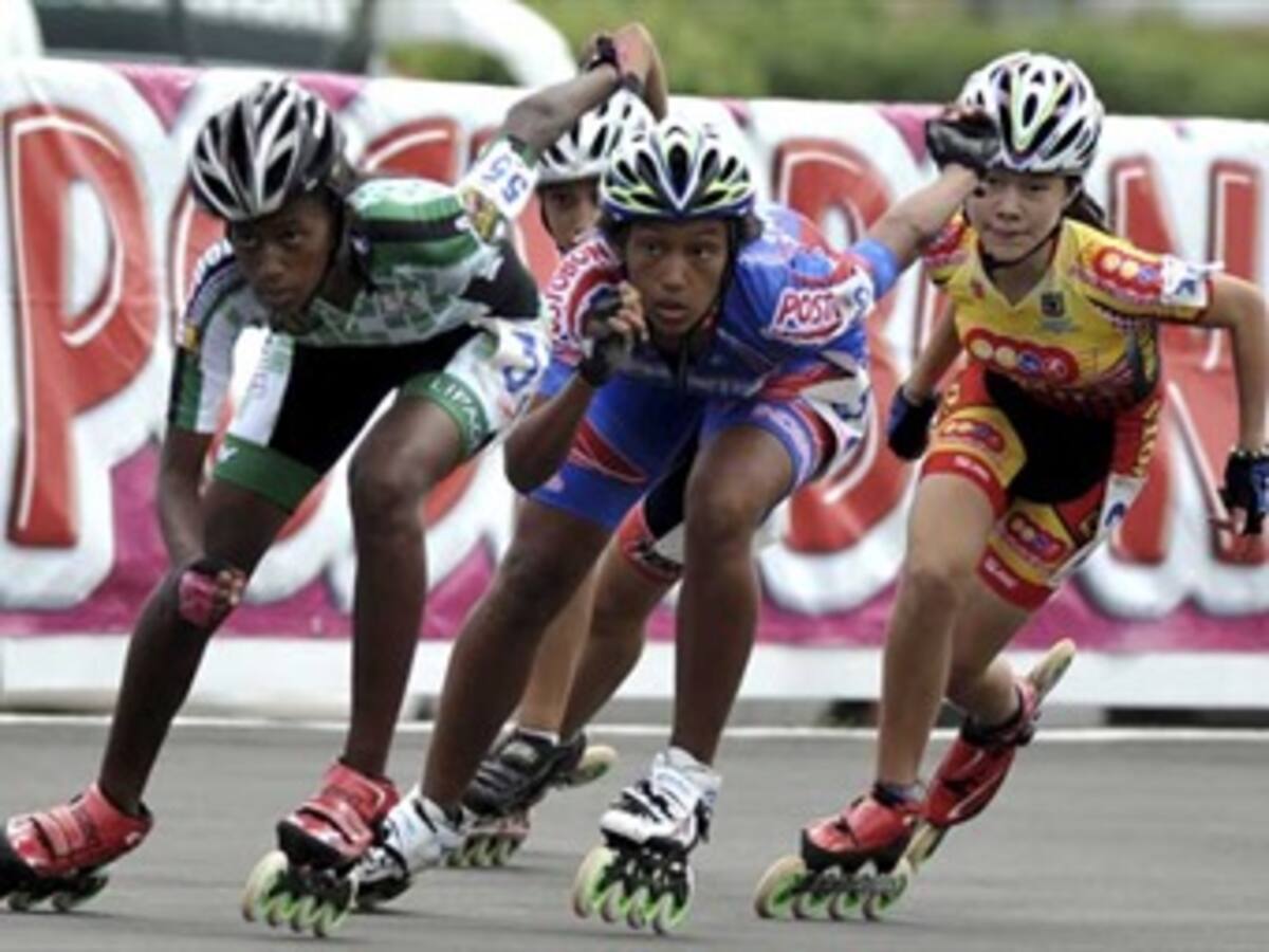 Patinadores colombianos compiten en Cartagena por un cupo en la selección nacional