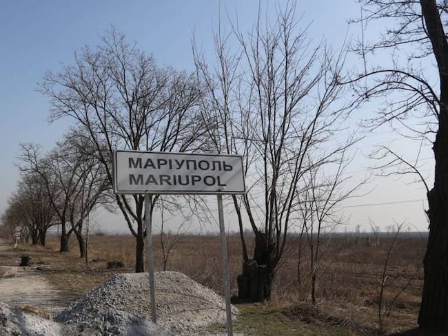 Una de las entradas a la ciudad de Mariupol, al sur de Ucrania.                     Foto: Getty 