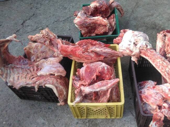 Cierran venta de comidas en bajos del puente de la 10 con Av. Guayabal