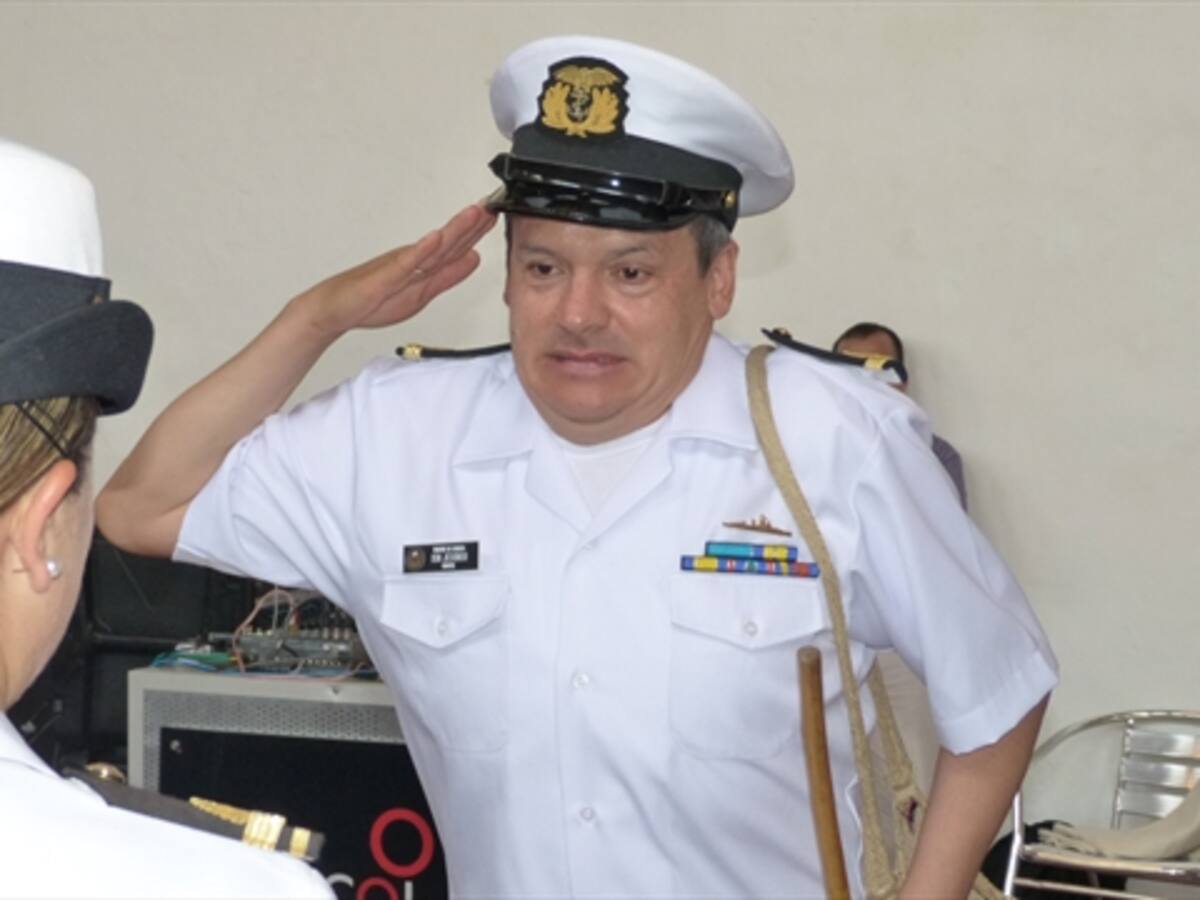 Concurso del "almirante don Jediondo" con la Armada Nacional en Cartagena
