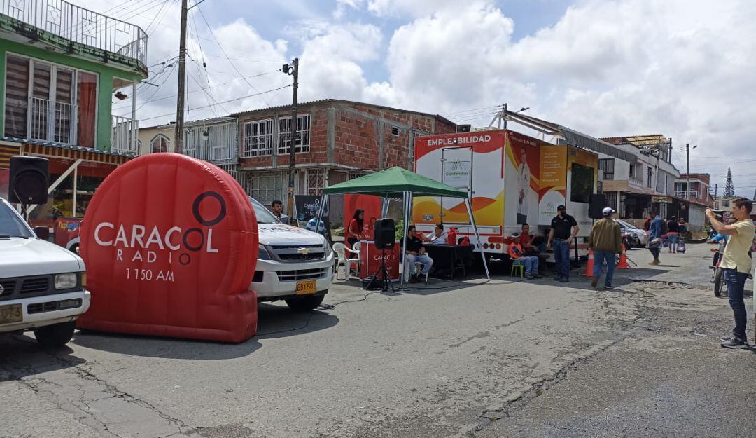 Caracol Radio En Tu Barrio, desde el sector de La Fachada al sur de Armenia