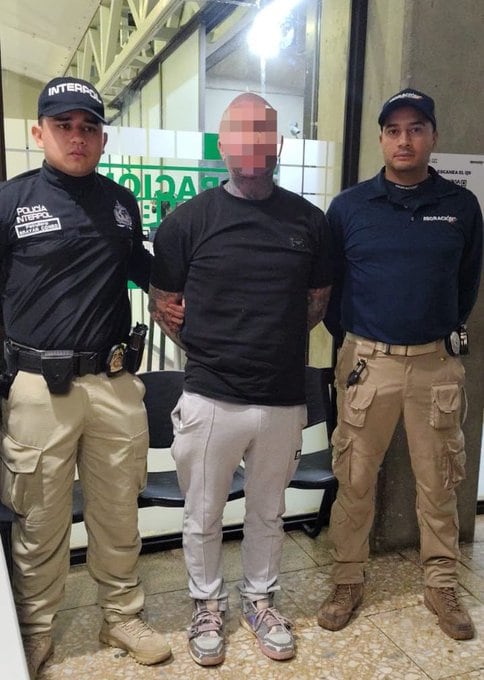 Captura de estadounidense con circular roja de INTERPOL en Medellín. Foto: Alcaldía de Medellín.