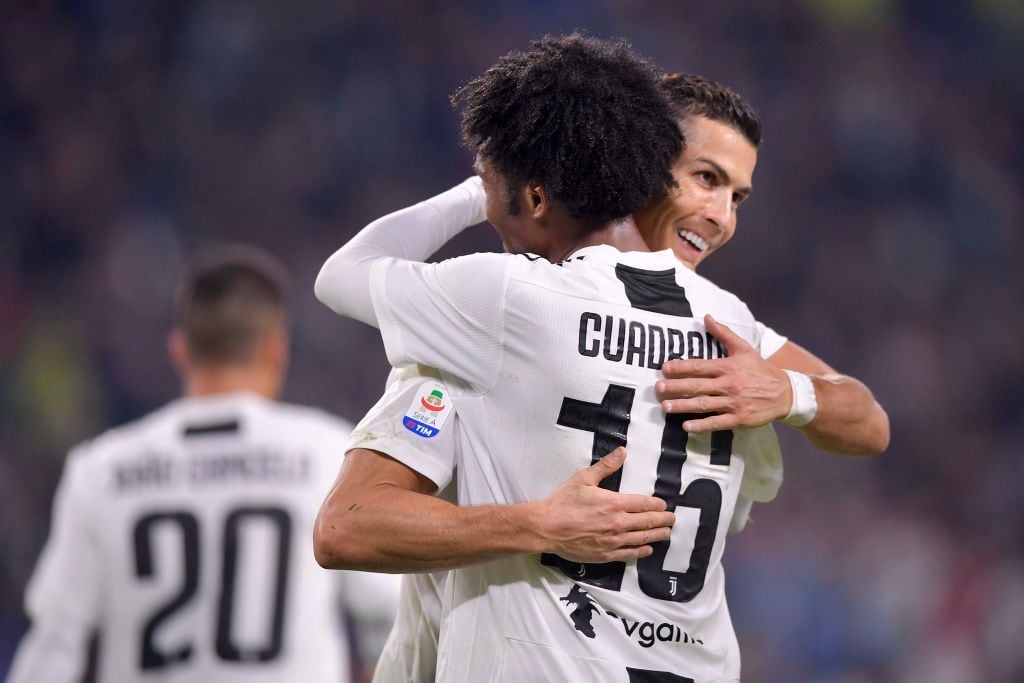 Juan Guillermo Cuadrado y Cristiano Ronaldo jugando junto en la Juventus en el 2018 / Getty Images
