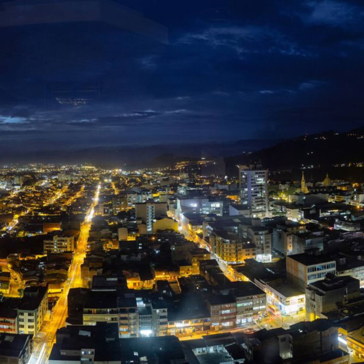 Adjudican contrato para la modernización del alumbrado público de Pereira