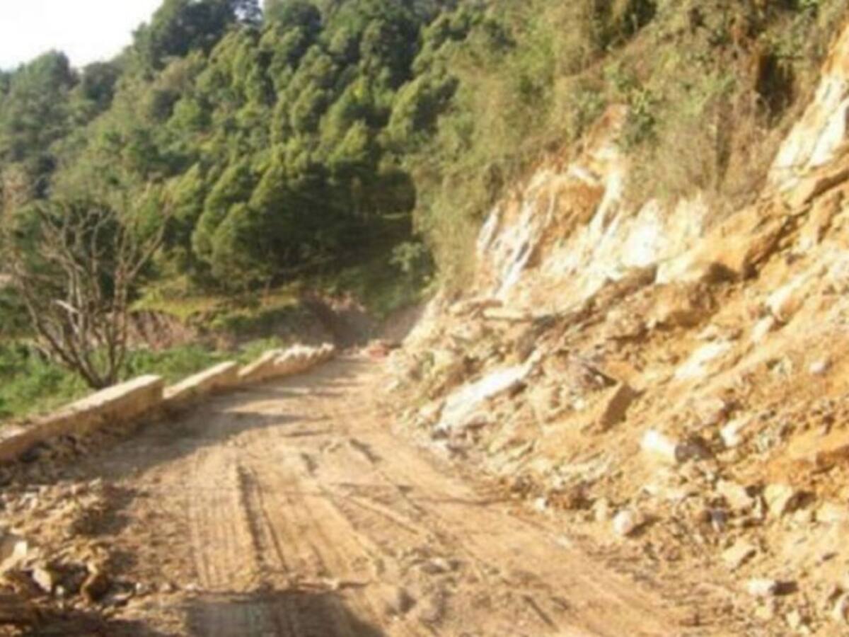 Habrá cierres intermitentes en la vía Curos - Málaga