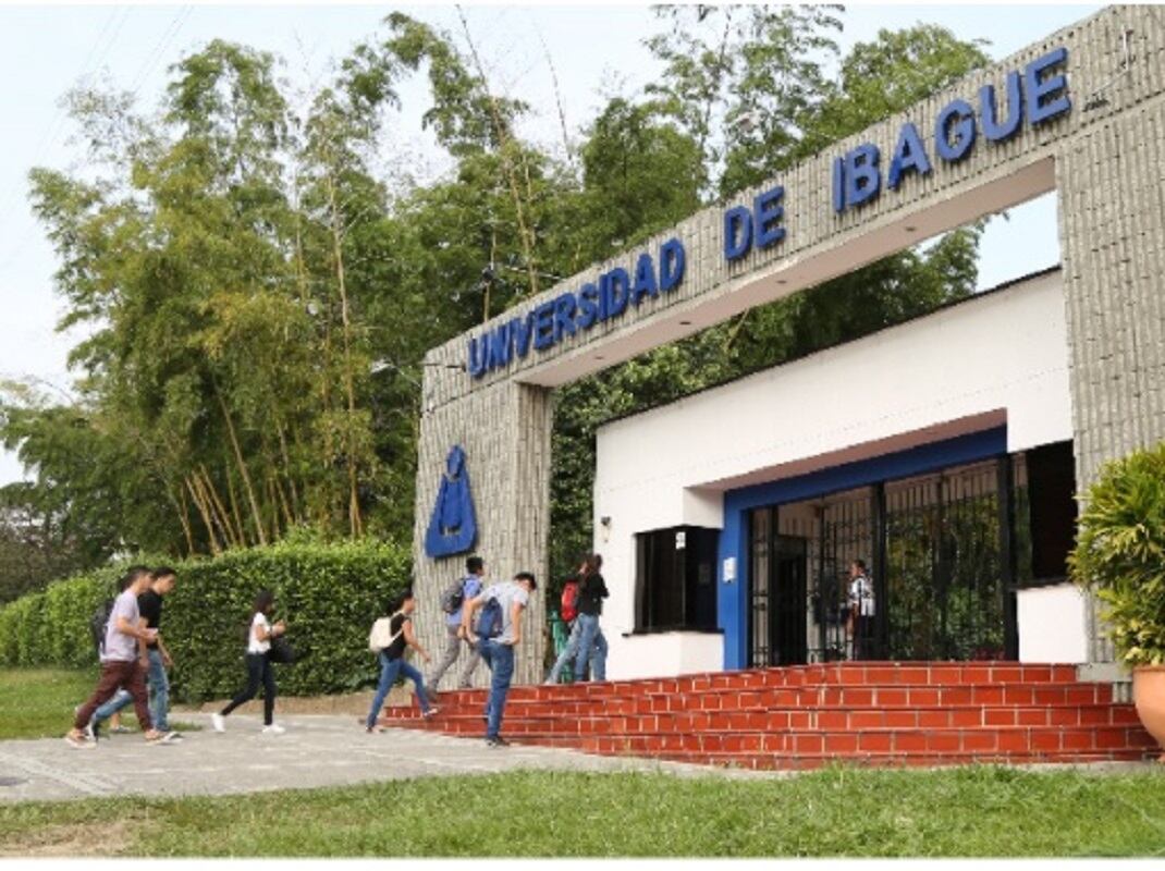 Ingreso a la Universidad de Ibagué en el barrio Ambalá