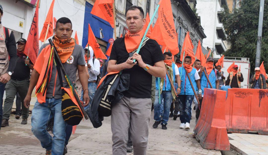 A pesar de haber quedado en libertad, seguirá vinculado al proceso judicial.