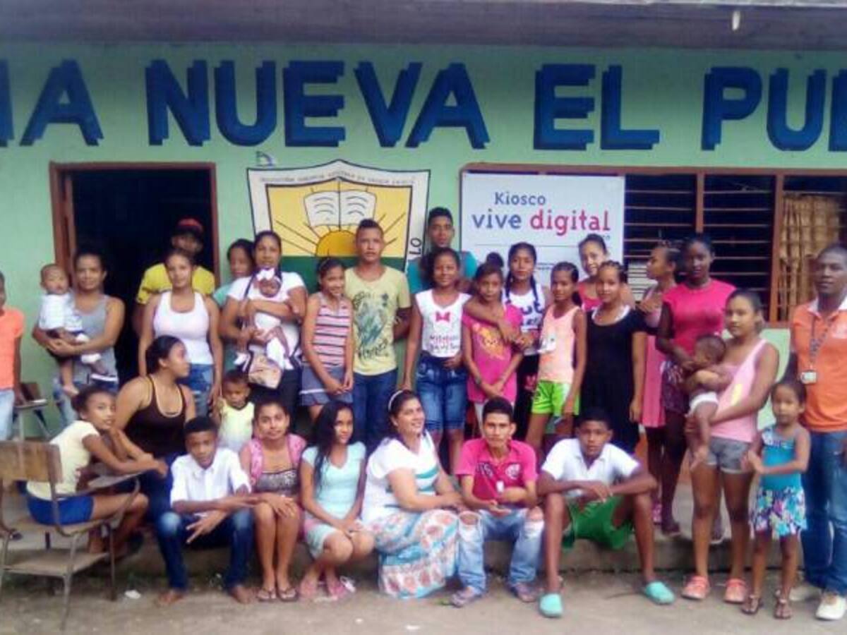 Población desplazada ingresa al mundo digital en Unguía, Chocó