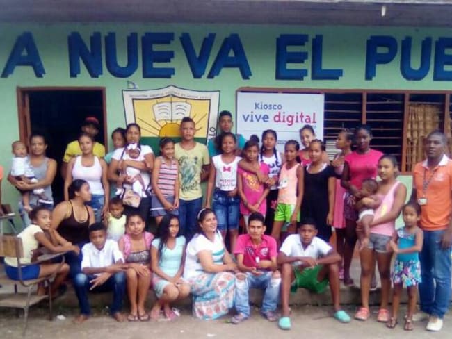 Población desplazada ingresa al mundo digital en Unguía, Chocó