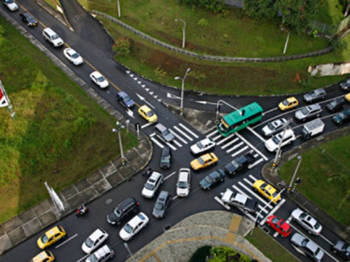 Alcaldes del Valle de Aburrá piden analizar entre todos el pico y placa