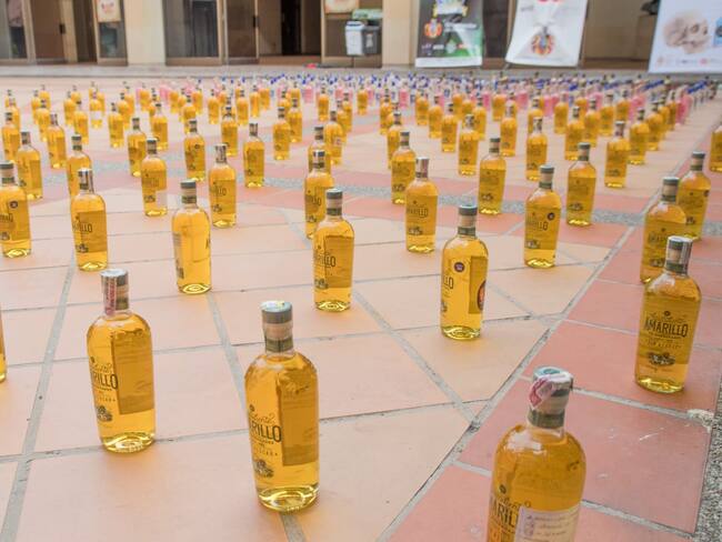 Más de $50 millones en botellas incautadas, dejan operativos en el Huila.  Foto Gobernación Huila