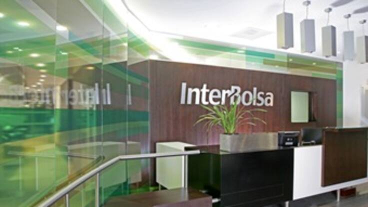 Resumen 8:00 am: Por cuatro delitos responderán los 17 implicados en caso Interbolsa