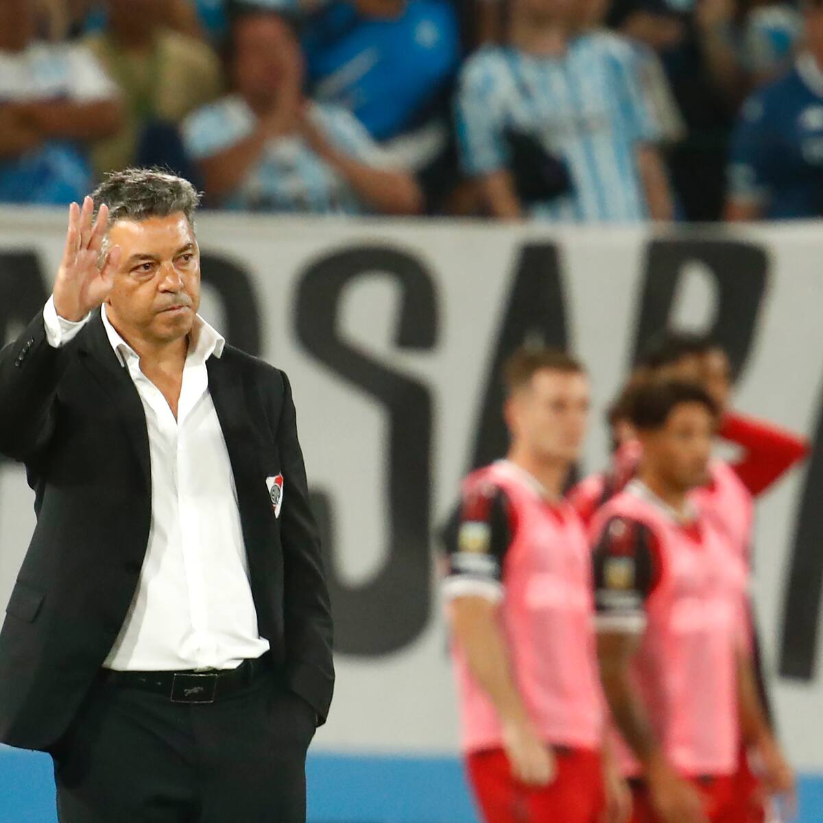 River Plate deja un lado a Sebastián Villa y envió millonaria oferta por una figura colombiana
