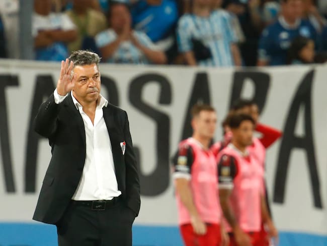 River Plate deja un lado a Sebastián Villa y envió millonaria oferta por una figura colombiana