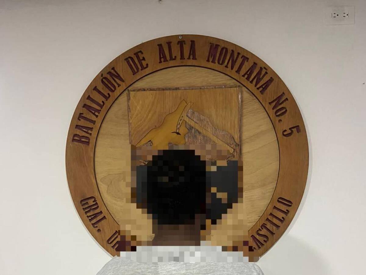 Alias Sombra de las disidencias de las FARC se entregó ante la Octava Brigada del Ejército