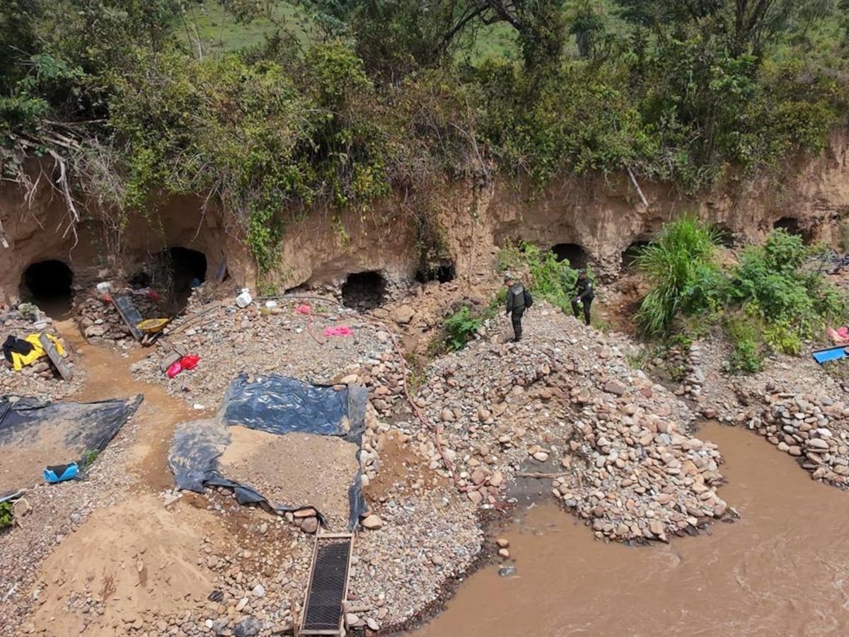 14 capturados y 24 minas ilegales desmanteladas dejan operativos en Fredonia, Antioquia