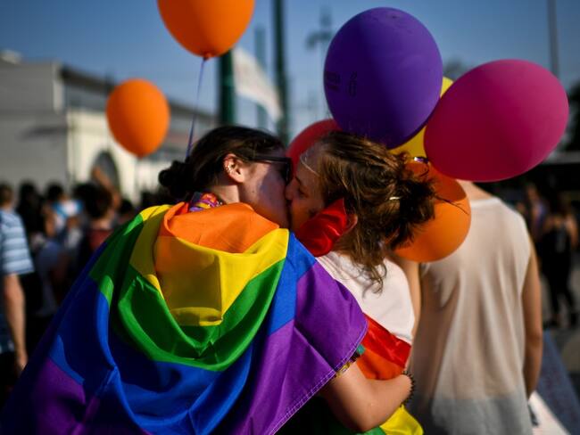 ¡No más discriminación! Besatón en el Andino en contra de la homofobia
