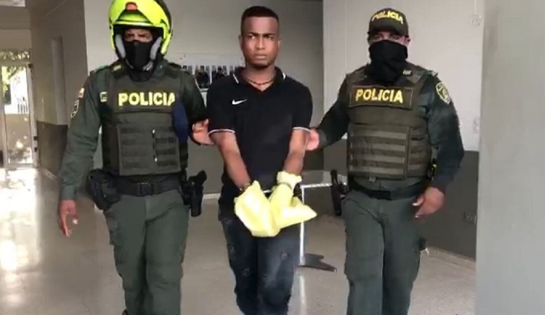 Alias ‘Miguelucho’ registra un amplio prontuario criminal por los delitos de porte ilegal de armas de fuego, hurto y lesiones personales.