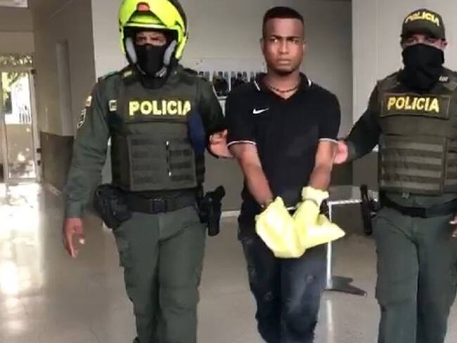 Alias ‘Miguelucho’ registra un amplio prontuario criminal por los delitos de porte ilegal de armas de fuego, hurto y lesiones personales.