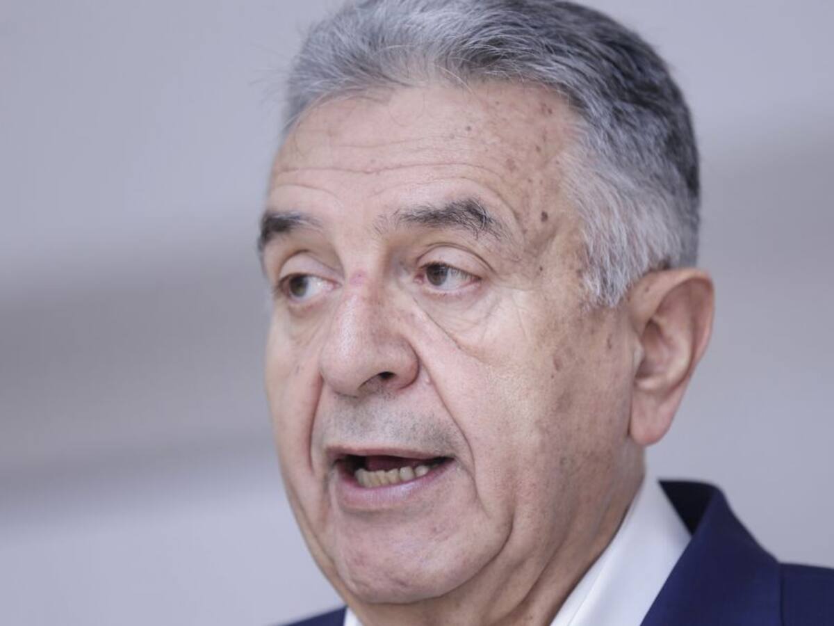 Lucho Garzón estará en la junta directiva del Acueducto de Bogotá